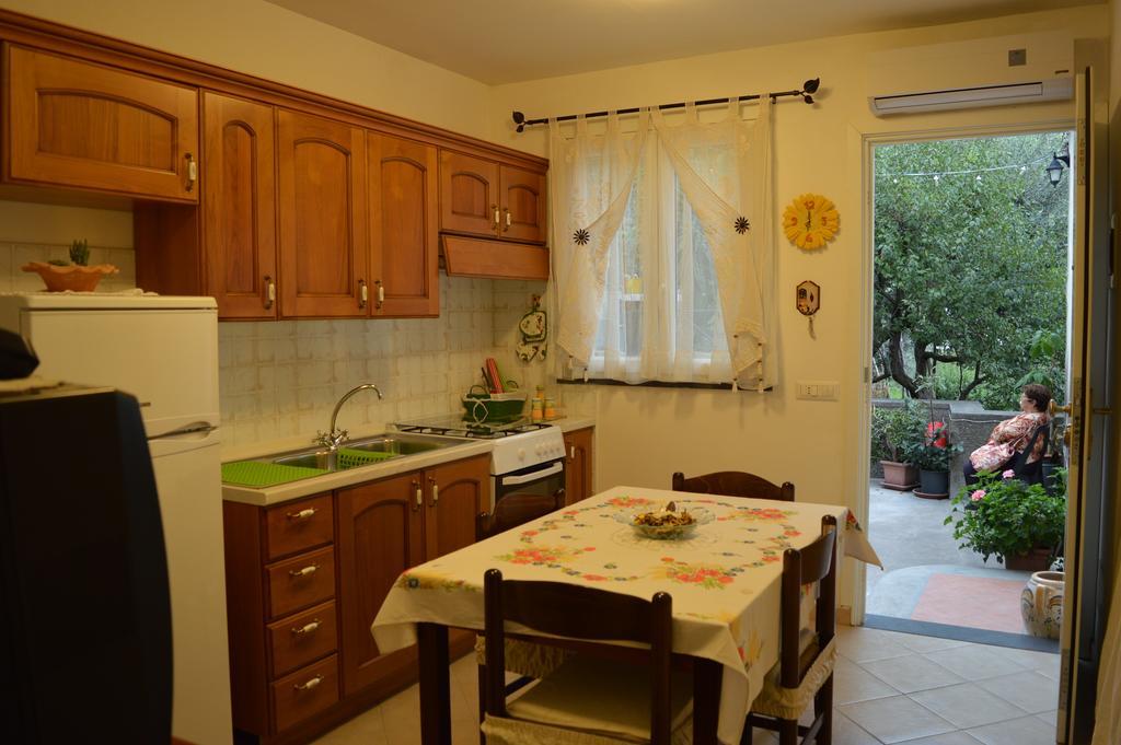 B&B La Selva Santa Позитано Экстерьер фото